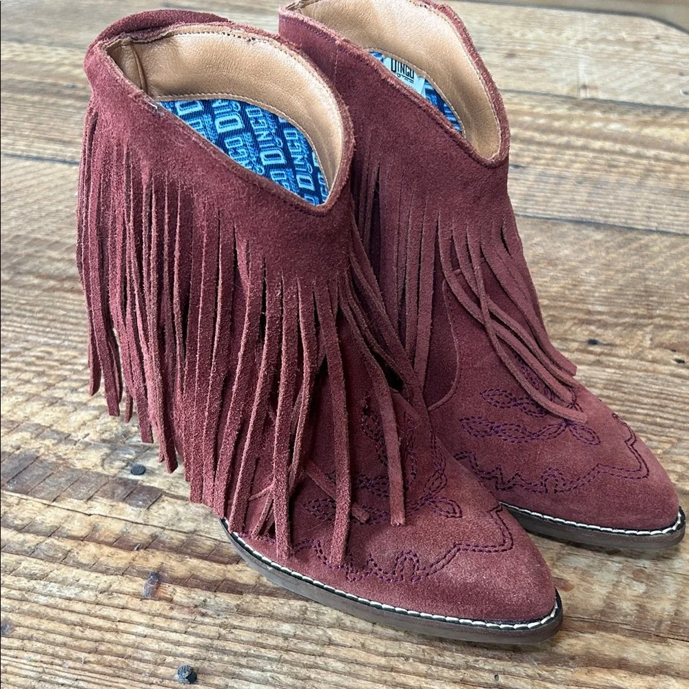 dingo stylish cranberry